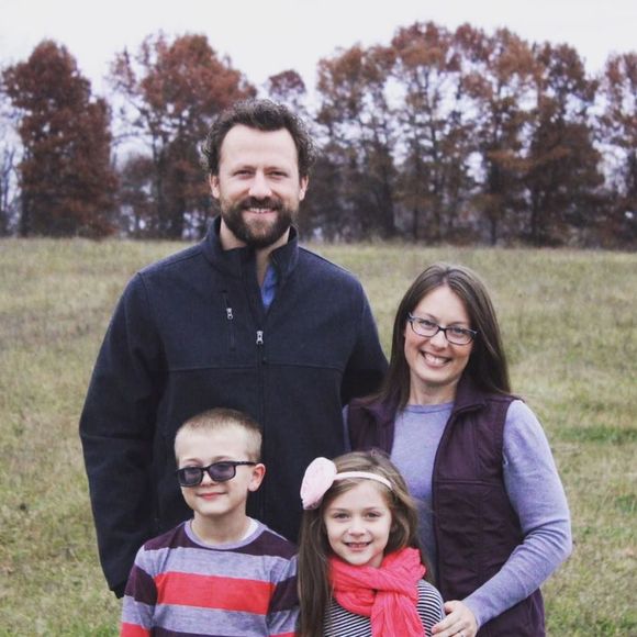 Meet your Posher, Kristen - Picture 1 of 1